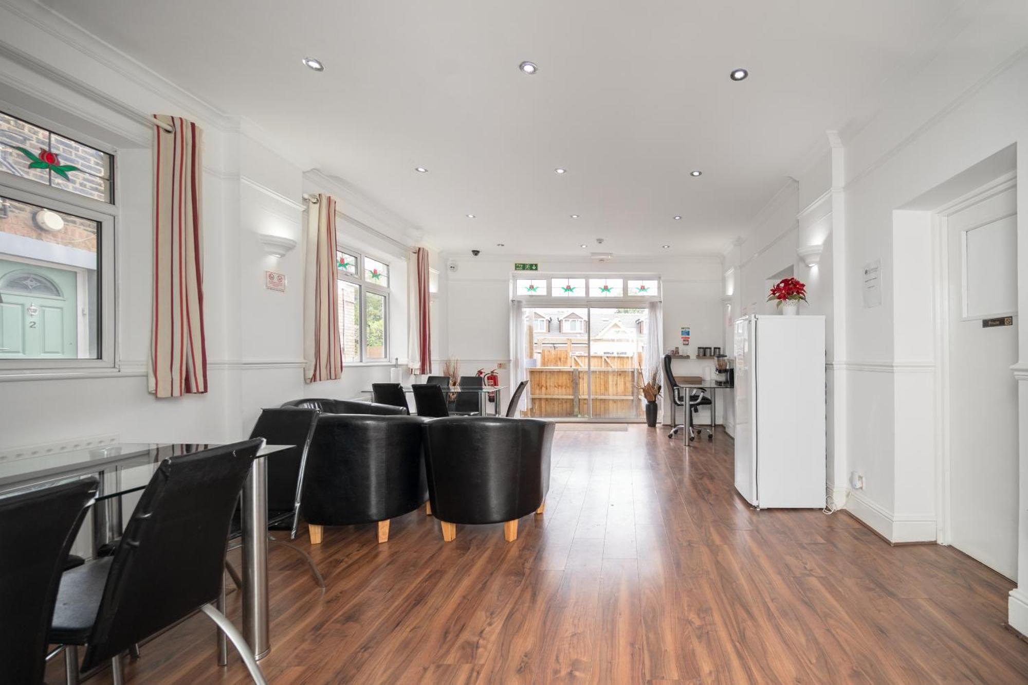 Flexistay Norbury Aparthotel 伦敦 外观 照片