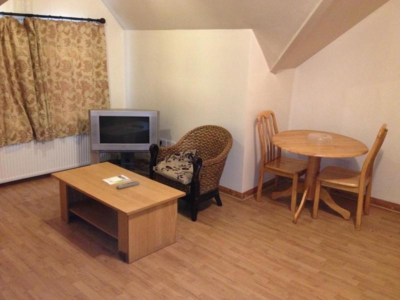Flexistay Norbury Aparthotel 伦敦 客房 照片